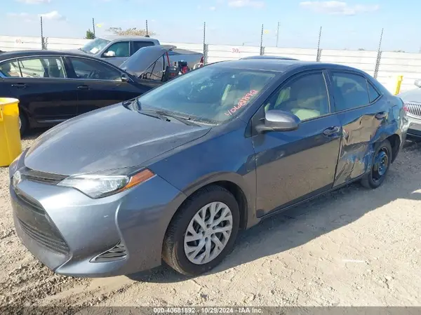 5YFBURHEXKP882837 2019 TOYOTA COROLLA - Image 2
