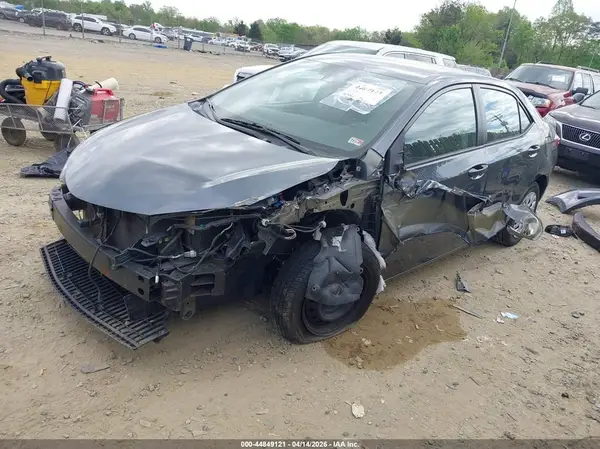 5YFBURHEXKP884944 2019 TOYOTA COROLLA - Image 2
