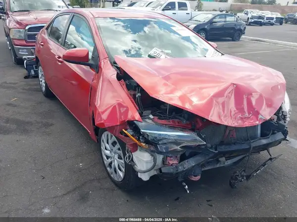5YFBURHEXKP885186 2019 TOYOTA COROLLA - Image 1