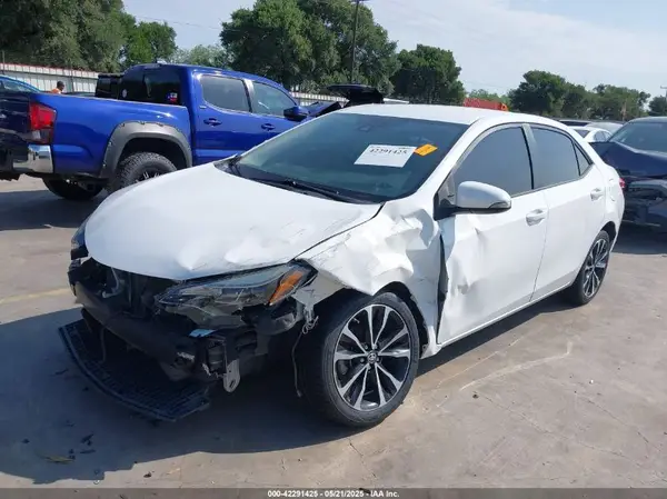 5YFBURHEXKP885270 2019 TOYOTA COROLLA - Image 2