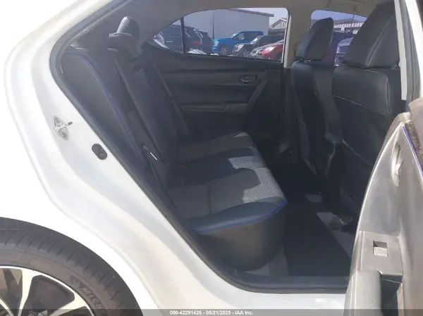 5YFBURHEXKP885270 2019 TOYOTA COROLLA - Image 8