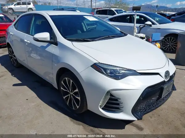 5YFBURHEXKP885401 2019 TOYOTA COROLLA - Image 1