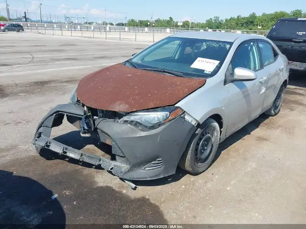 5YFBURHEXKP886306 2019 TOYOTA COROLLA - Image 2