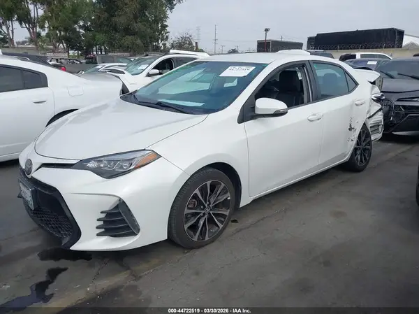 5YFBURHEXKP887682 2019 TOYOTA COROLLA - Image 2