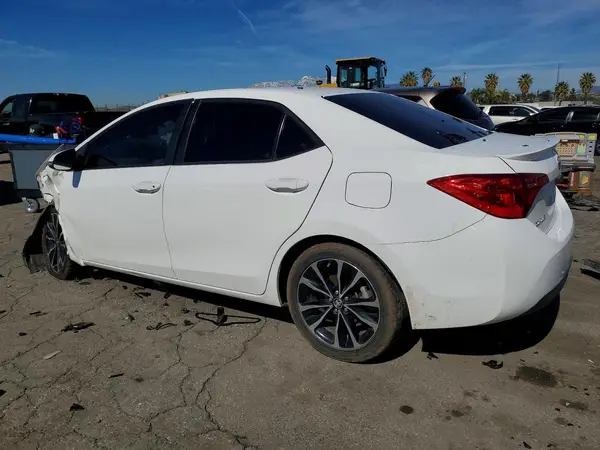5YFBURHEXKP896334 2019 TOYOTA COROLLA - Image 2