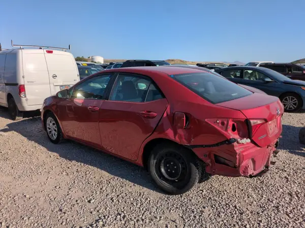 5YFBURHEXKP899055 2019 TOYOTA COROLLA - Image 2