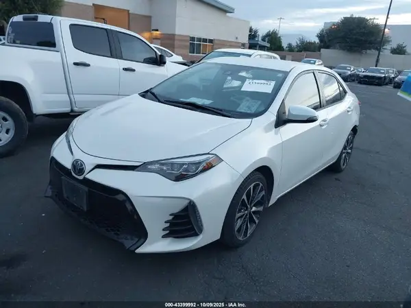 5YFBURHEXKP900902 2019 TOYOTA COROLLA - Image 2