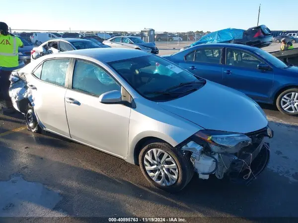 5YFBURHEXKP903301 2019 TOYOTA COROLLA - Image 1