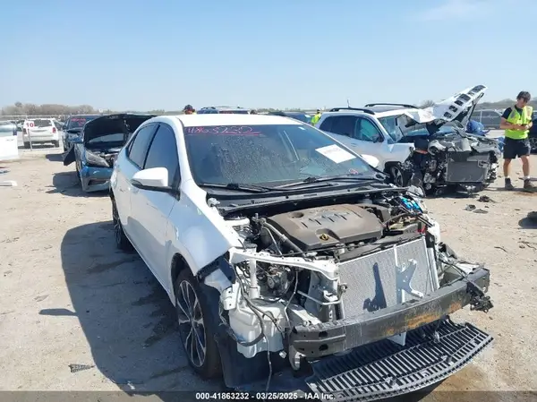 5YFBURHEXKP903542 2019 TOYOTA COROLLA - Image 1