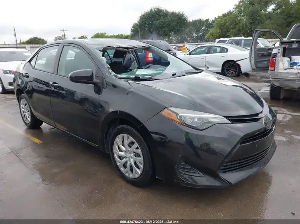 5YFBURHEXKP905789 2019 TOYOTA COROLLA - Image 1