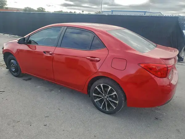 5YFBURHEXKP906893 2019 TOYOTA COROLLA - Image 2