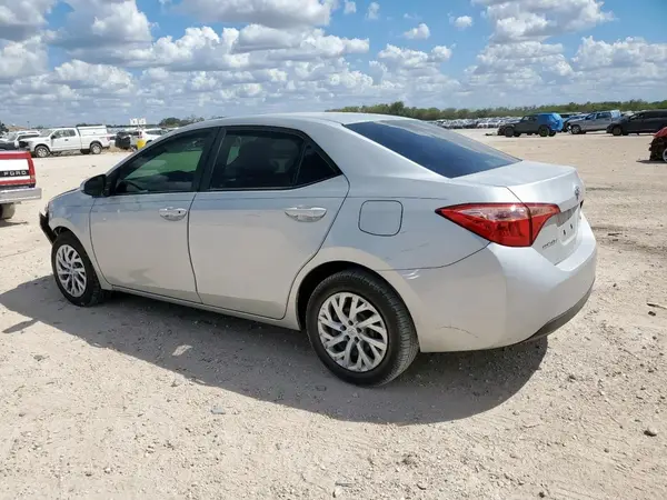 5YFBURHEXKP909471 2019 TOYOTA COROLLA - Image 2