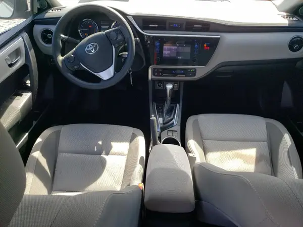 5YFBURHEXKP909700 2019 TOYOTA COROLLA - Image 8