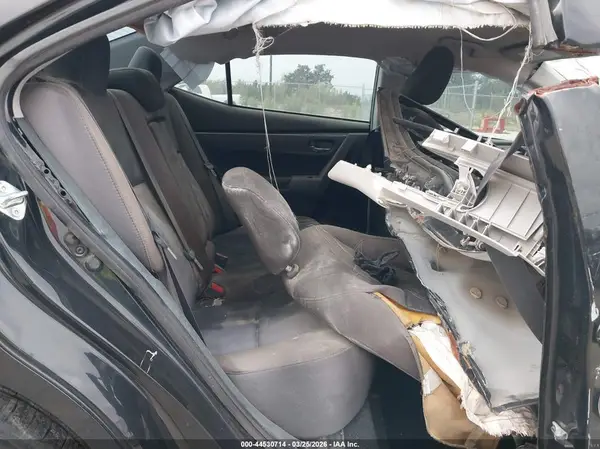 5YFBURHEXKP913164 2019 TOYOTA COROLLA - Image 8