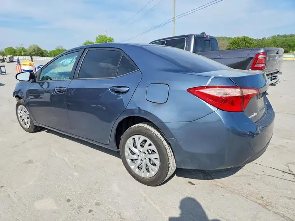 5YFBURHEXKP915061 2019 TOYOTA COROLLA - Image 2