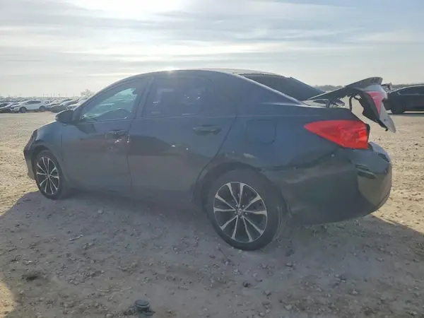 5YFBURHEXKP916775 2019 TOYOTA COROLLA - Image 2