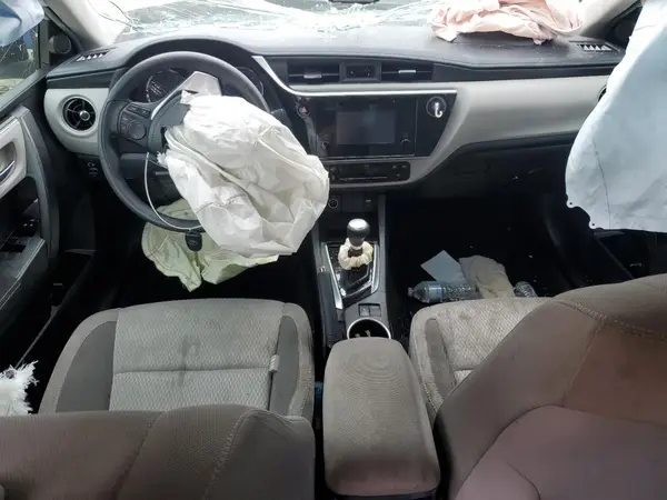 5YFBURHEXKP917103 2019 TOYOTA COROLLA - Image 8
