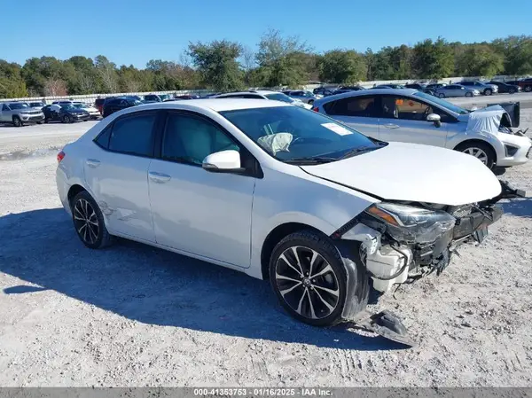 5YFBURHEXKP917733 2019 TOYOTA COROLLA - Image 1