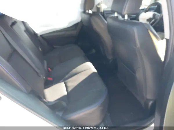5YFBURHEXKP917733 2019 TOYOTA COROLLA - Image 8