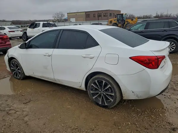 5YFBURHEXKP920079 2019 TOYOTA COROLLA - Image 2