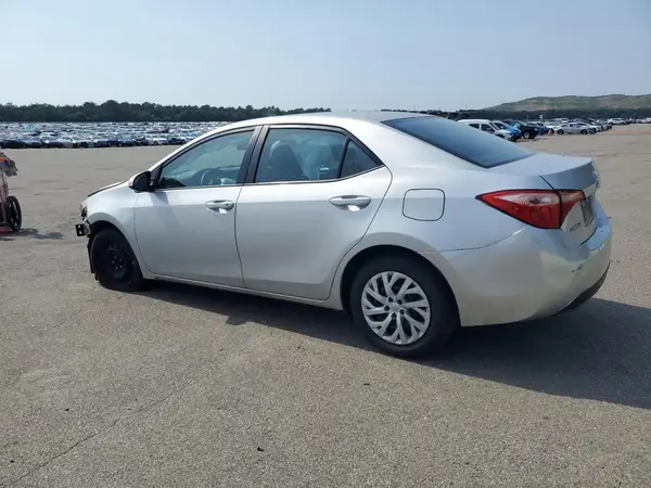 5YFBURHEXKP921670 2019 TOYOTA COROLLA - Image 2