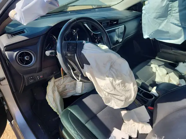 5YFBURHEXKP922575 2019 TOYOTA COROLLA - Image 8