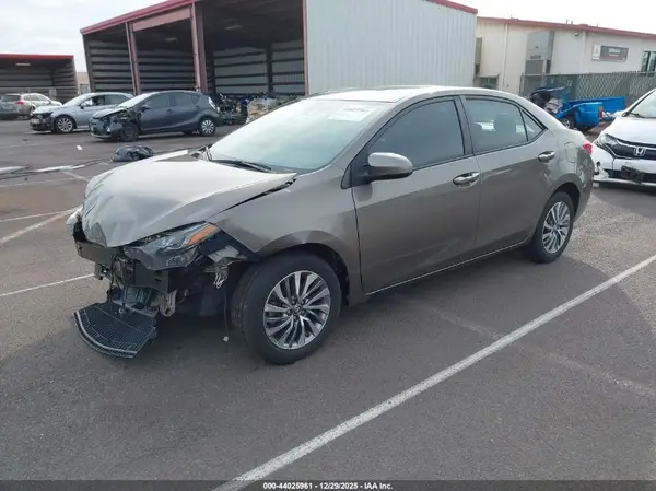 5YFBURHEXKP925993 2019 TOYOTA COROLLA - Image 2