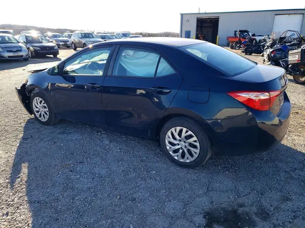 5YFBURHEXKP929428 2019 TOYOTA COROLLA - Image 2