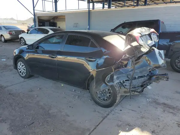 5YFBURHEXKP931597 2019 TOYOTA COROLLA - Image 2