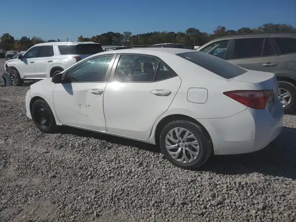 5YFBURHEXKP932331 2019 TOYOTA COROLLA - Image 2