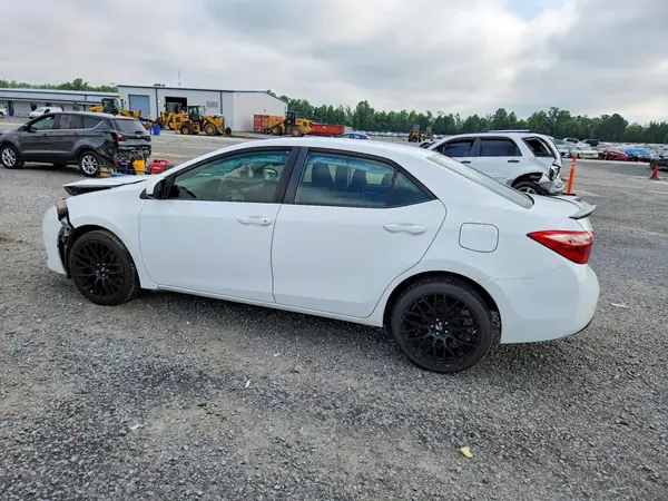 5YFBURHEXKP938209 2019 TOYOTA COROLLA - Image 2
