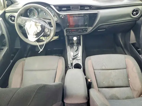 5YFBURHEXKP938209 2019 TOYOTA COROLLA - Image 8