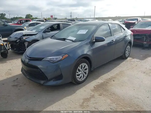 5YFBURHEXKP939778 2019 TOYOTA COROLLA - Image 2