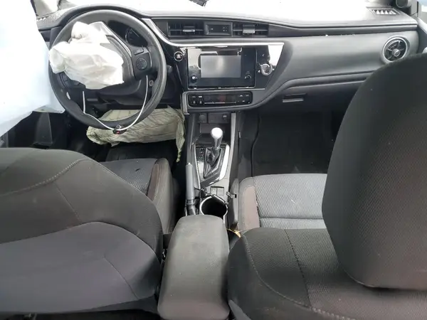 5YFBURHEXKP939800 2019 TOYOTA COROLLA - Image 8