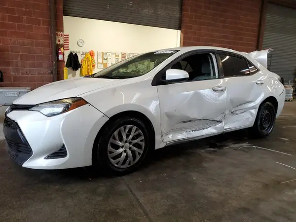 5YFBURHEXKP940266 2019 TOYOTA COROLLA - Image 1