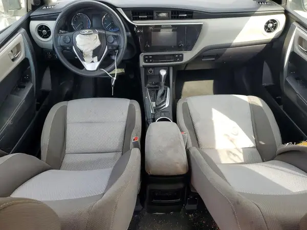 5YFBURHEXKP941076 2019 TOYOTA COROLLA - Image 8