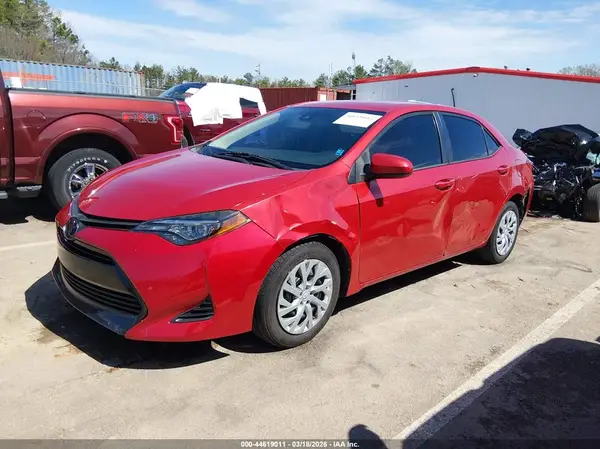 5YFBURHEXKP941580 2019 TOYOTA COROLLA - Image 2