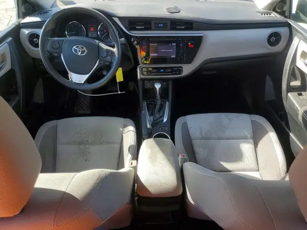 5YFBURHEXKP941952 2019 TOYOTA COROLLA - Image 8