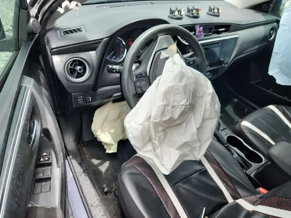 5YFBURHEXKP943054 2019 TOYOTA COROLLA - Image 8
