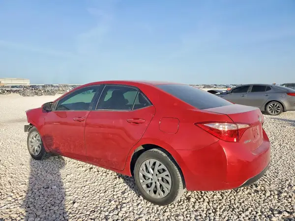5YFBURHEXKP943247 2019 TOYOTA COROLLA - Image 2