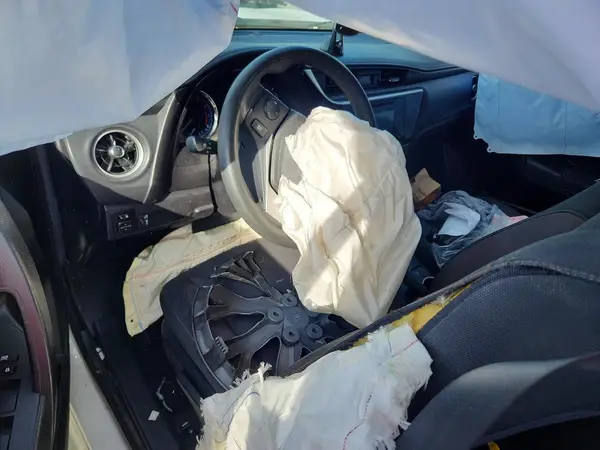 5YFBURHEXKP943684 2019 TOYOTA COROLLA - Image 8