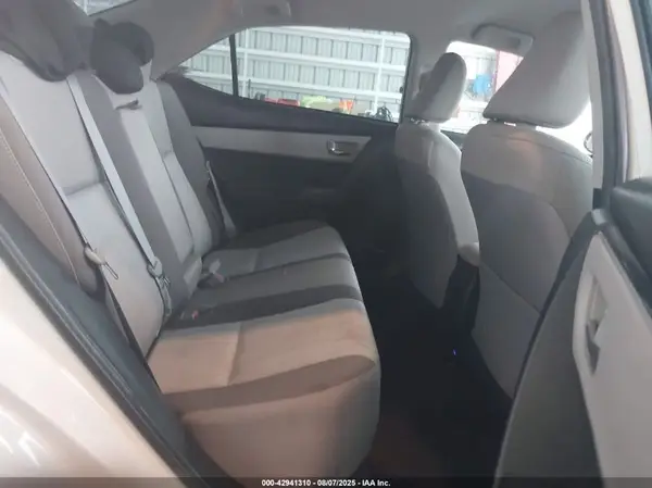 5YFBURHEXKP945208 2019 TOYOTA COROLLA - Image 8