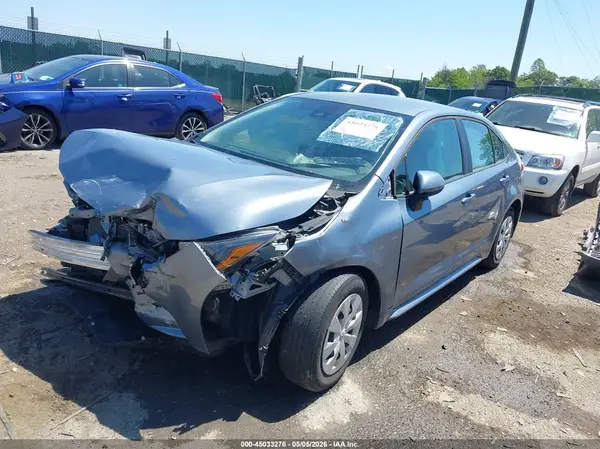 5YFDPMAE0NP283656 2022 TOYOTA COROLLA - Image 2