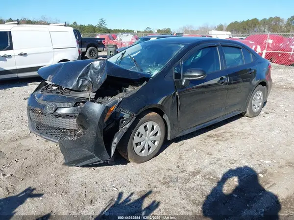 5YFDPMAE0NP301010 2022 TOYOTA COROLLA - Image 2