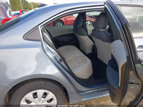 5YFDPMAE0NP323055 2022 TOYOTA COROLLA - Image 8