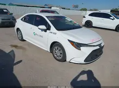 5YFDPMAE1NP350183 2022 TOYOTA COROLLA