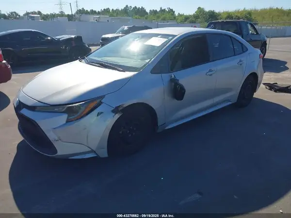 5YFDPMAE2MP172539 2021 TOYOTA COROLLA - Image 2