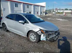 5YFDPMAE5MP170395 2021 TOYOTA COROLLA
