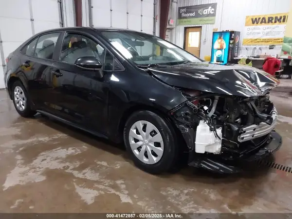 5YFDPMAE5MP208692 2021 TOYOTA COROLLA - Image 1