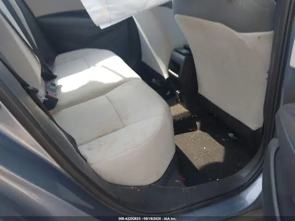 5YFDPMAE6MP175282 2021 TOYOTA COROLLA - Image 8